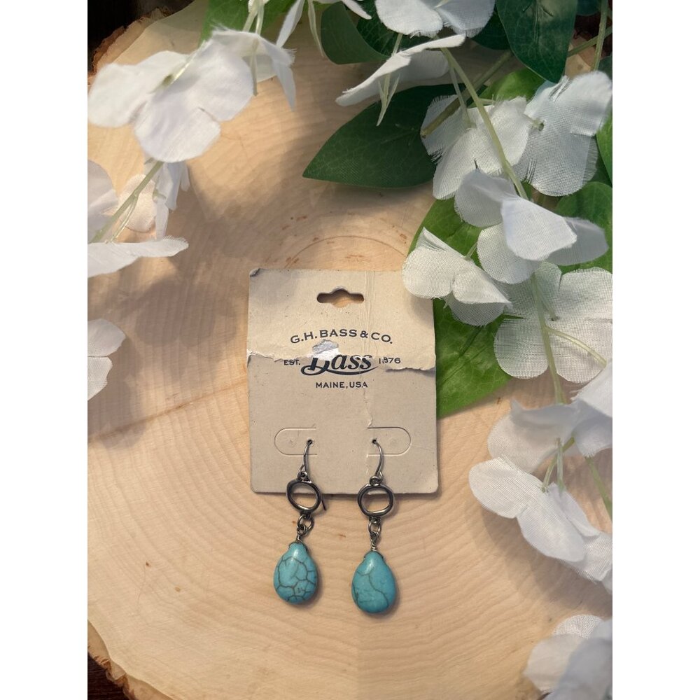 G.H. Bass & Co. Turquoise Dangle Earrings With Teardrop Stone Design Hook Closur
